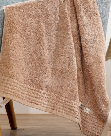 Luxury Solid Color Cotton Towels Collection